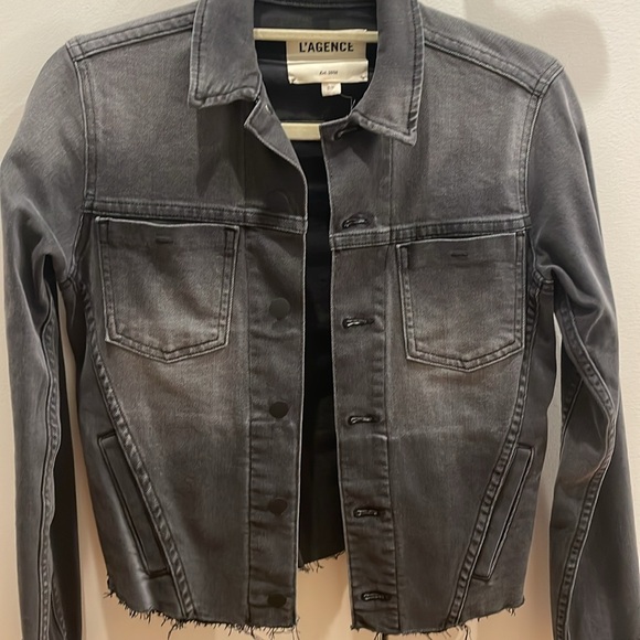 L’AGENCE Janelle Slim-Fit Denim Jacket S/P - Picture 2 of 6
